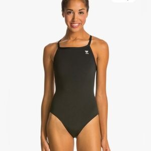 NWT! TYR Women's Solid Diamondfit Black One-Piece Swimsuit